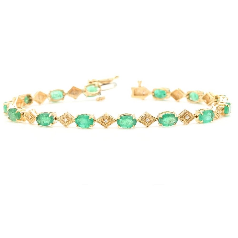 9.15 Carats Natural Emerald & Diamond 14K Solid Yellow Gold Bracelet